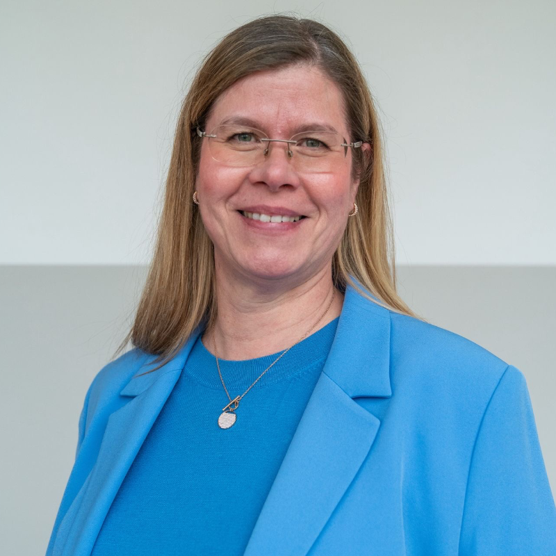  Annette L�neburg
